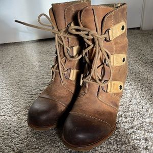 Sorel wedge boots
